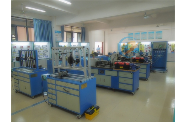 助力电工技能提升,开启职业发展新篇章:电工实训台(图2) 助力电工技能提升,开启职业发展新篇章:电工实训台(图2)