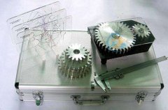 电工实训台：拓展电工技术视野的突破口(图2)